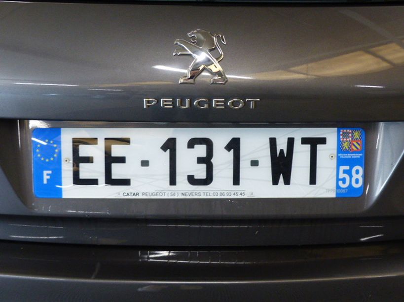 PEUGEOT 308 2016 - Photo n°13