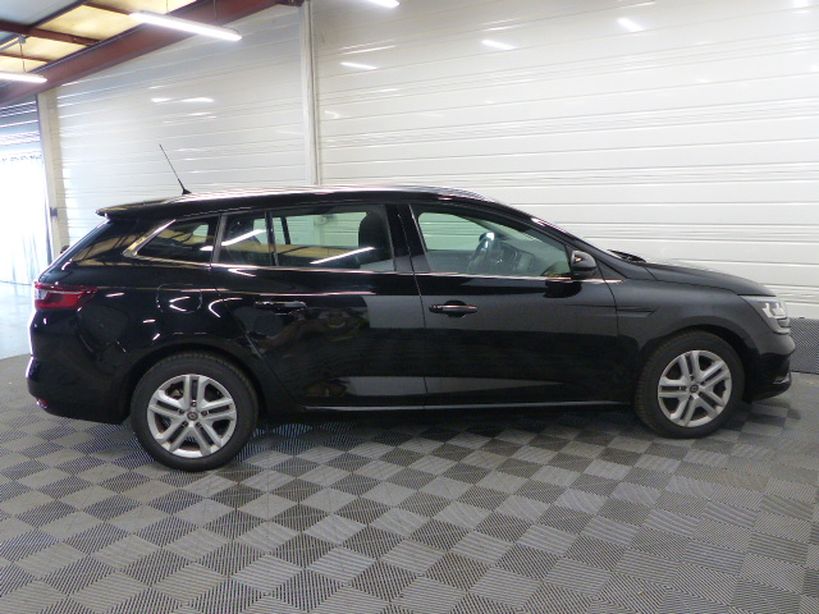 RENAULT MEGANE IV ESTATE BUSINESS 2020 - Photo n°35