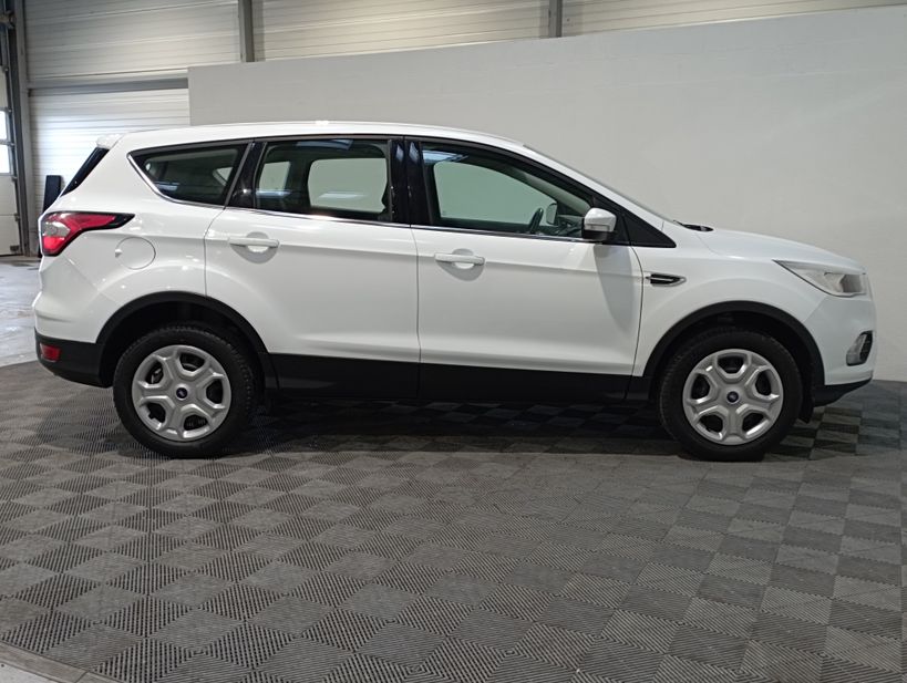 FORD KUGA 2019 - Photo n°9