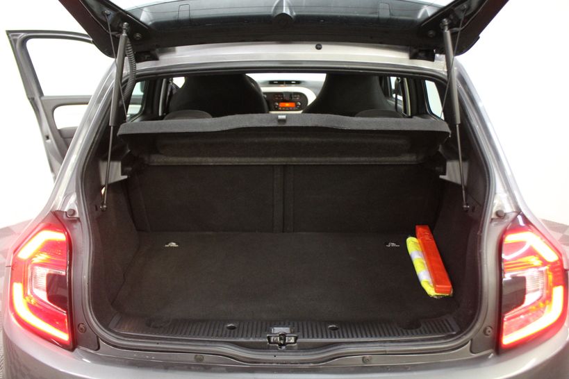 RENAULT TWINGO III 2021 - Photo n°11