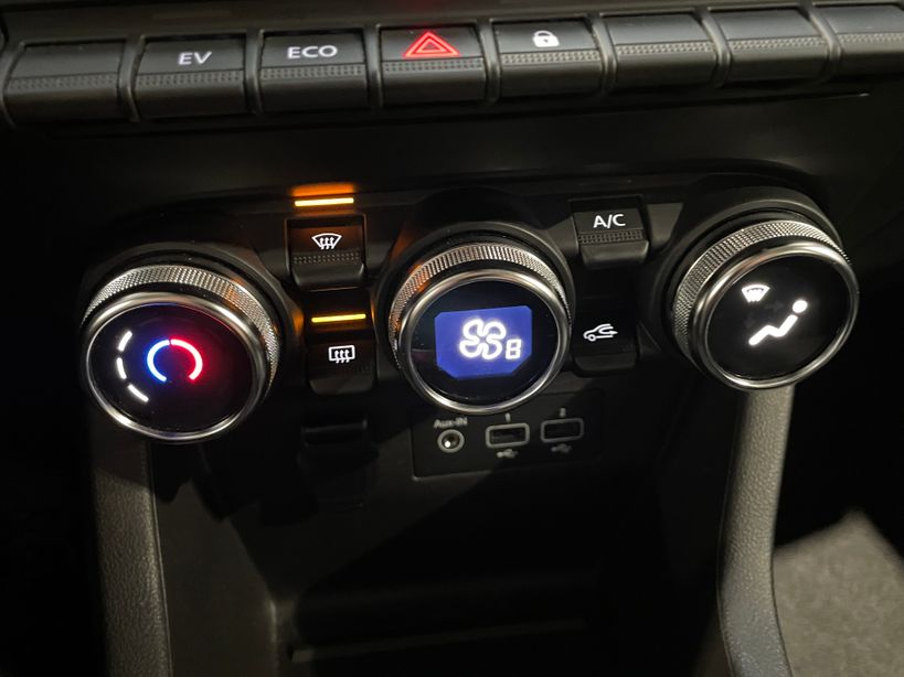 RENAULT CLIO V 2021 - Photo n°25