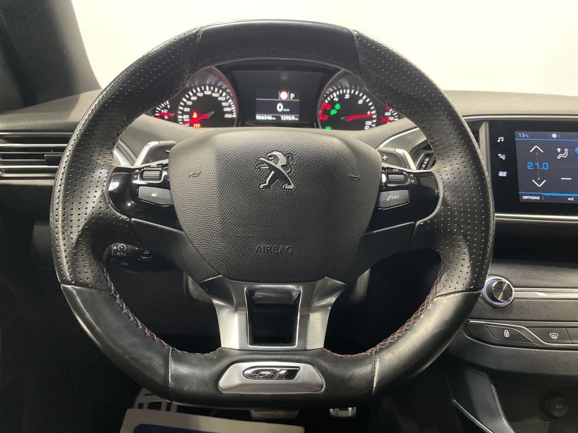 PEUGEOT 308 2021 - Photo n°11