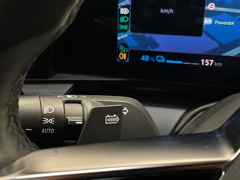 RENAULT MEGANE E TECH 2023 - Photo n°27