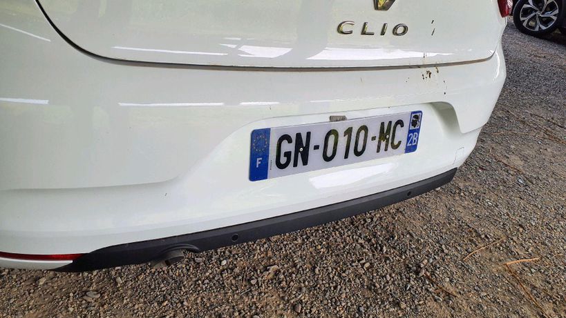 RENAULT CLIO V 2023 - Photo n°8