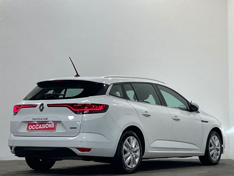 RENAULT MEGANE IV ESTATE 2021 - Photo n°3