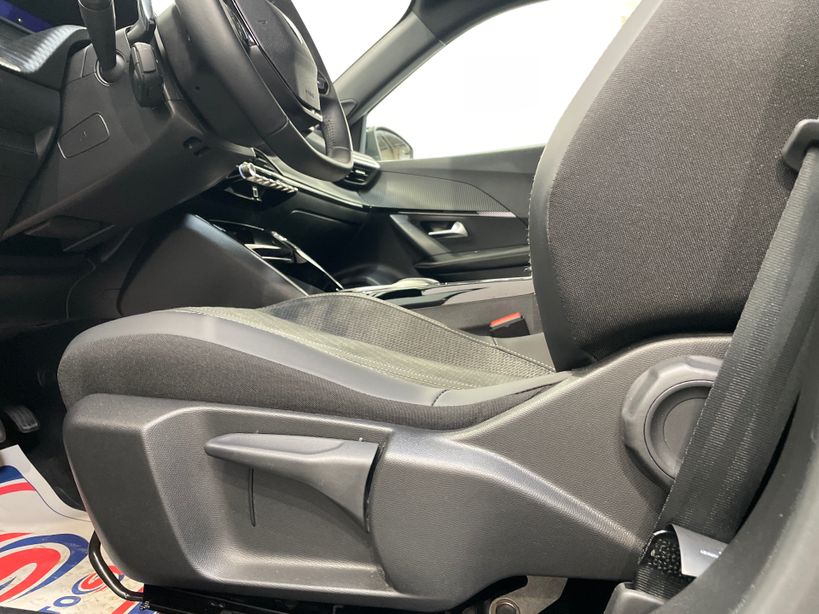 PEUGEOT 2008 2024 - Photo n°39