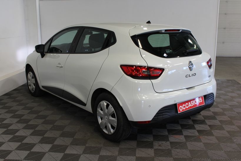 RENAULT CLIO IV SOCIETE 2015 - Photo n°5