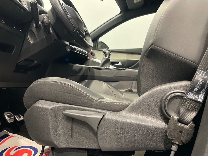 PEUGEOT 5008 2022 - Photo n°39