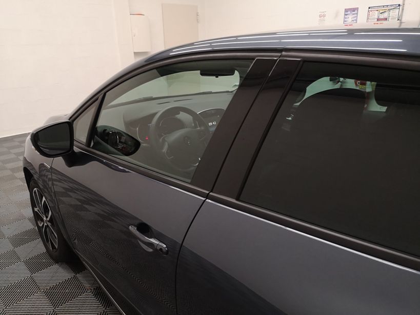 RENAULT CLIO IV 2019 - Photo n°8
