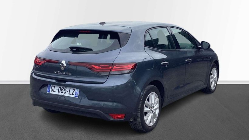 RENAULT MEGANE IV BERLINE 2023 - Photo n°4