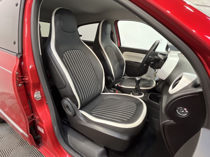 RENAULT TWINGO III 2021 - Photo n°40