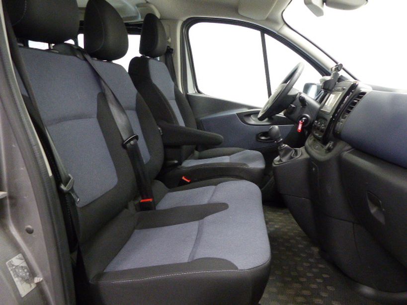 OPEL VIVARO COMBI 2018 - Photo n°6