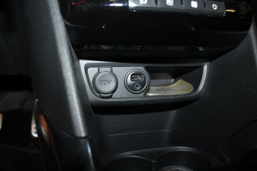 PEUGEOT 2008 2015 - Photo n°18