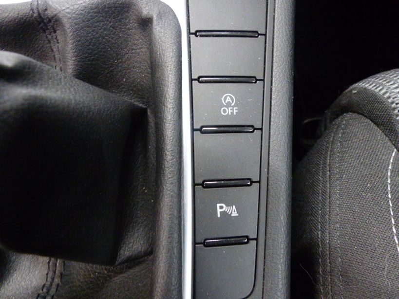 VOLKSWAGEN PASSAT 2013 - Photo n°23