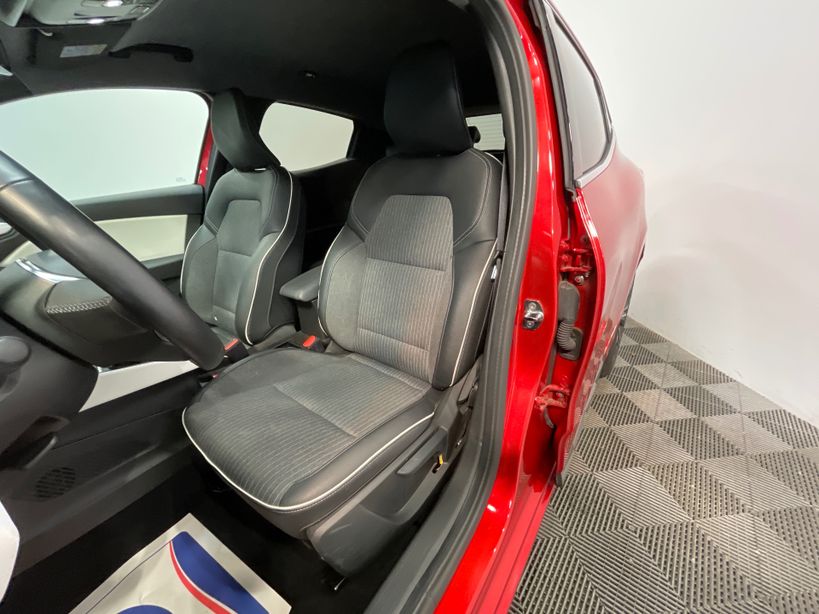 RENAULT CLIO V 2023 - Photo n°7