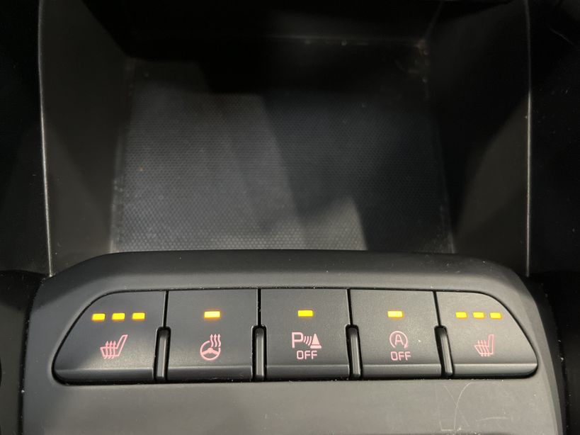 KIA STONIC 2019 - Photo n°18