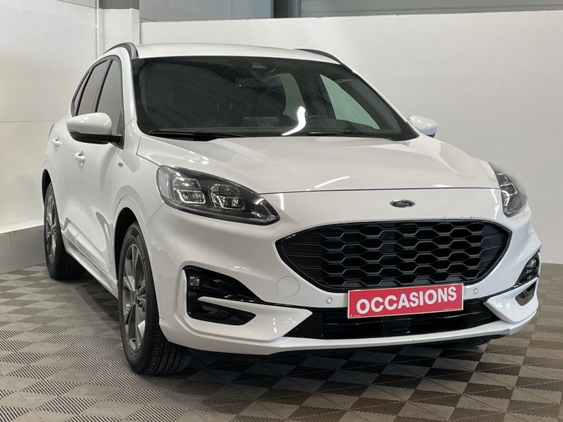 FORD KUGA 2022 - Photo n°3