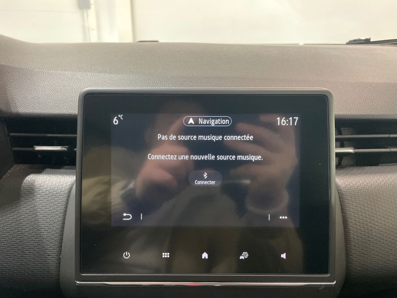 RENAULT CLIO V 2021 - Photo n°15