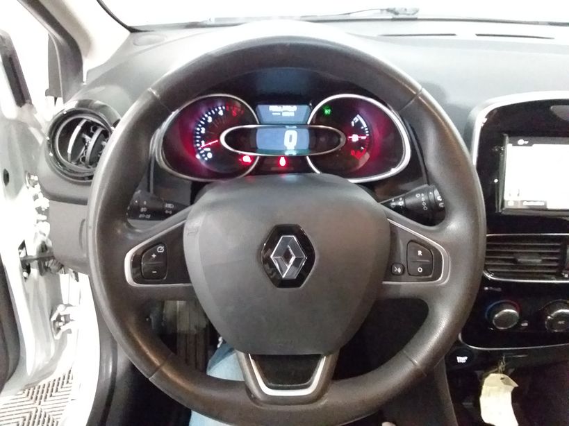 RENAULT CLIO IV SOCIETE 2016 - Photo n°24