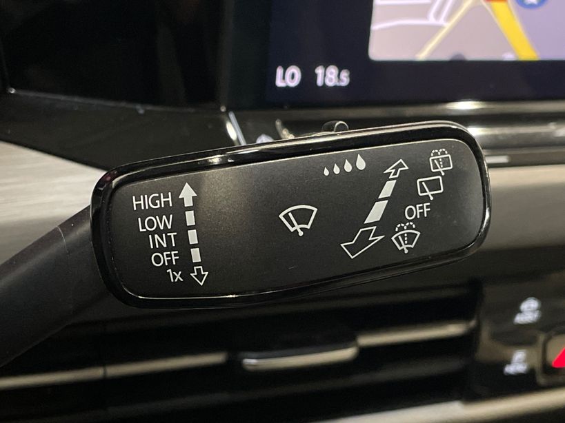 VOLKSWAGEN GOLF 2021 - Photo n°32