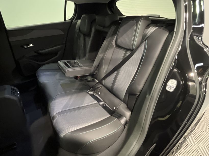 PEUGEOT 308 2023 - Photo n°9