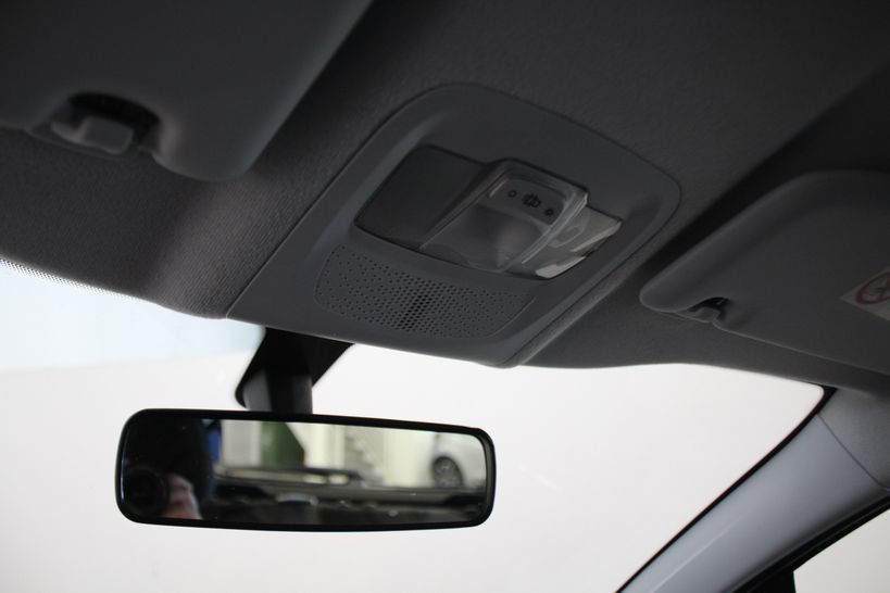 PEUGEOT 208 2016 - Photo n°24