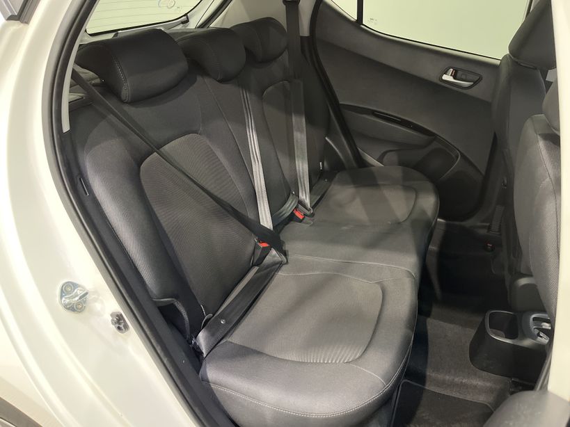 HYUNDAI i10 2016 - Photo n°36