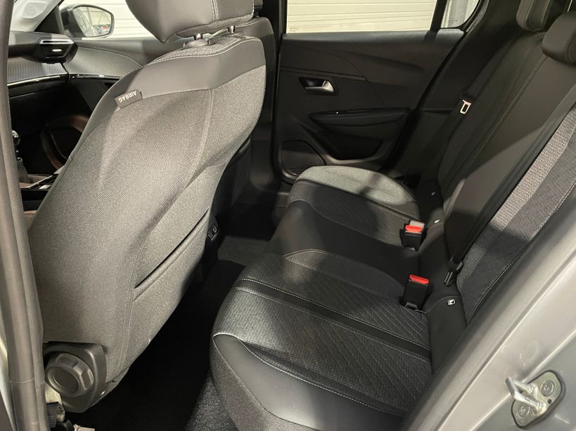 PEUGEOT 208 2024 - Photo n°12