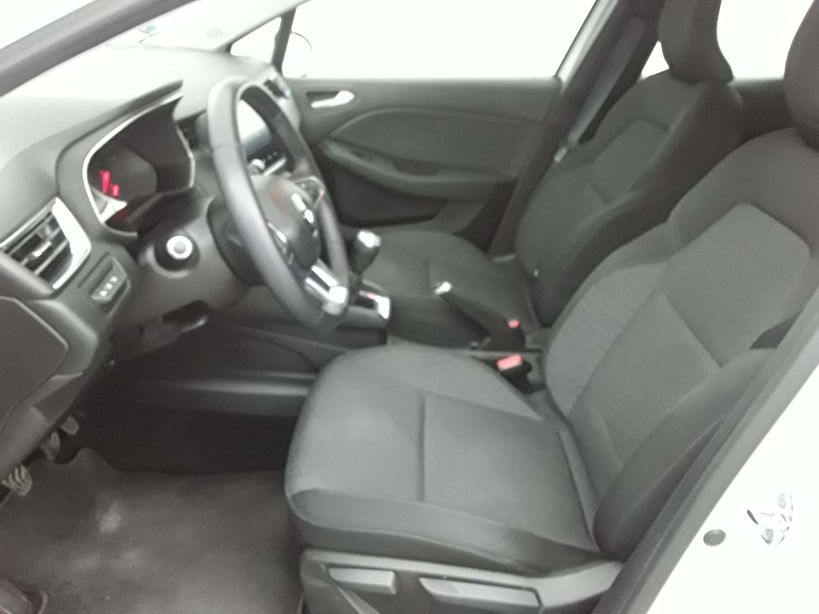 RENAULT CLIO V 2021 - Photo n°11