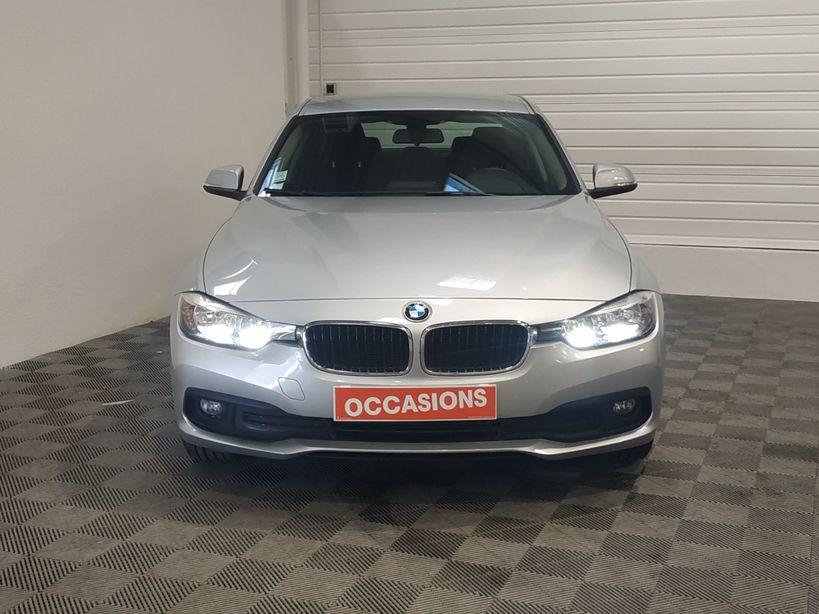 BMW SERIE 3 F30 LCI 2015 - Photo n°2