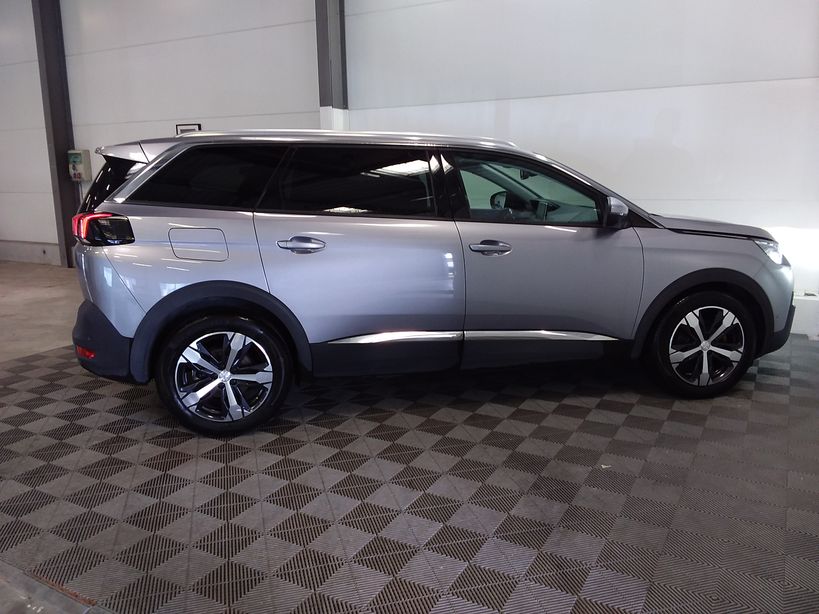 PEUGEOT 5008 BUSINESS 2018 - Photo n°16