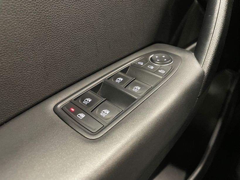 RENAULT CAPTUR 2023 - Photo n°21