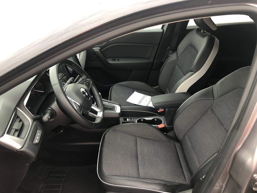 RENAULT CAPTUR 2022 - Photo n°10