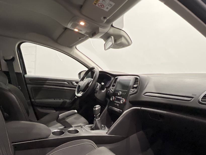 RENAULT MEGANE IV ESTATE BUSINESS 2020 - Photo n°22