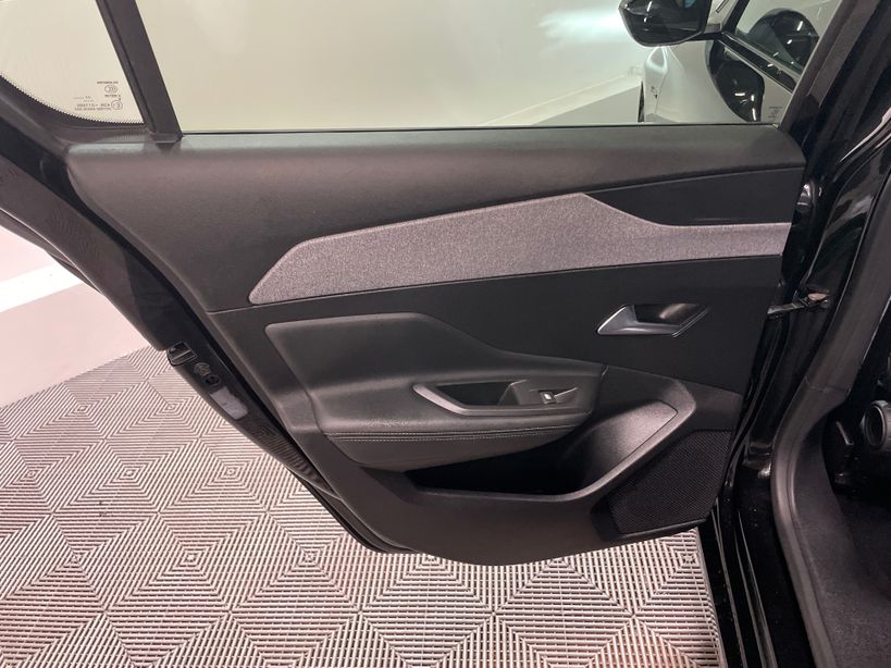 PEUGEOT 308 2023 - Photo n°24