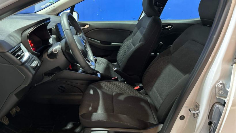 RENAULT CLIO V 2020 - Photo n°9