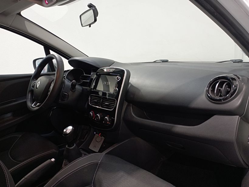 RENAULT CLIO IV SOCIETE 2019 - Photo n°11