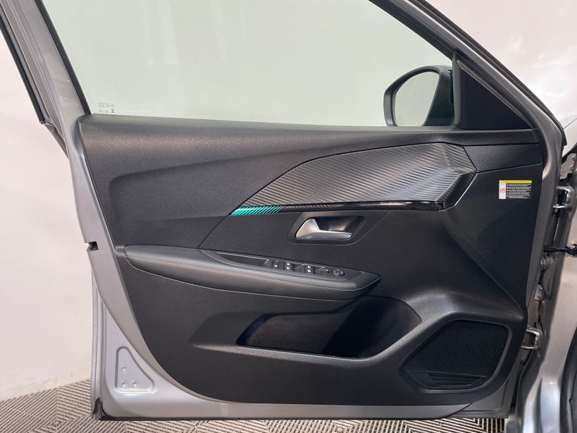 PEUGEOT 208 2023 - Photo n°32