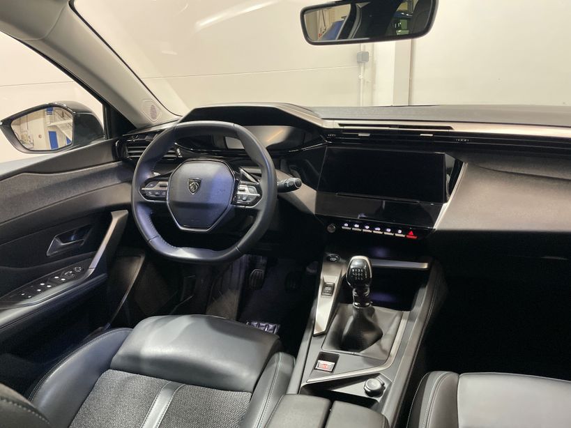 PEUGEOT 308 2023 - Photo n°9