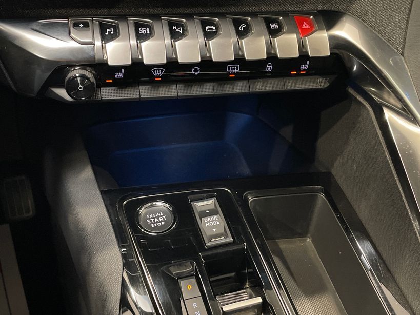 PEUGEOT 3008 2023 - Photo n°18