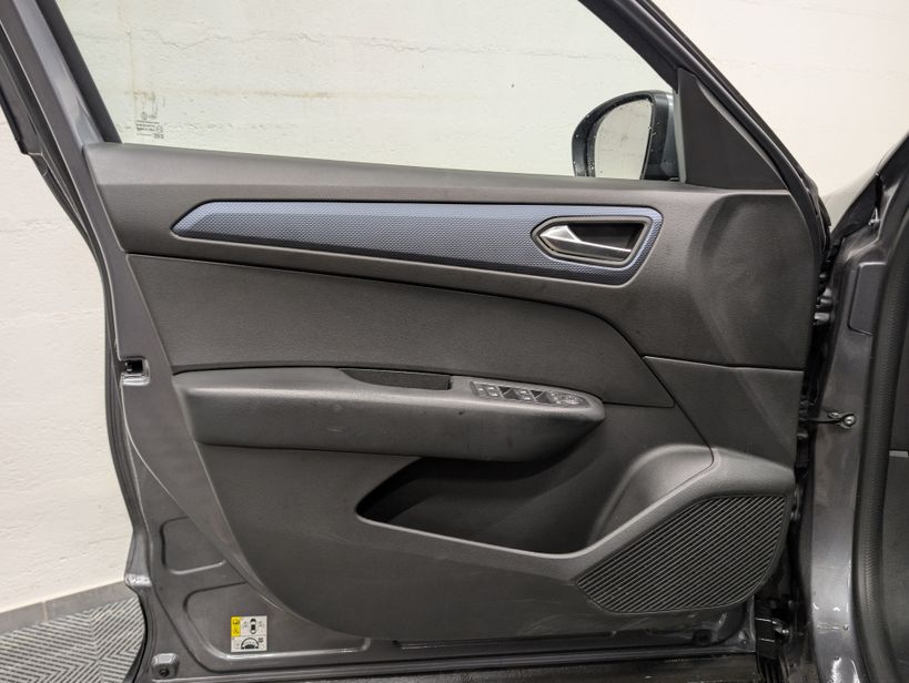 RENAULT ARKANA 2023 - Photo n°9