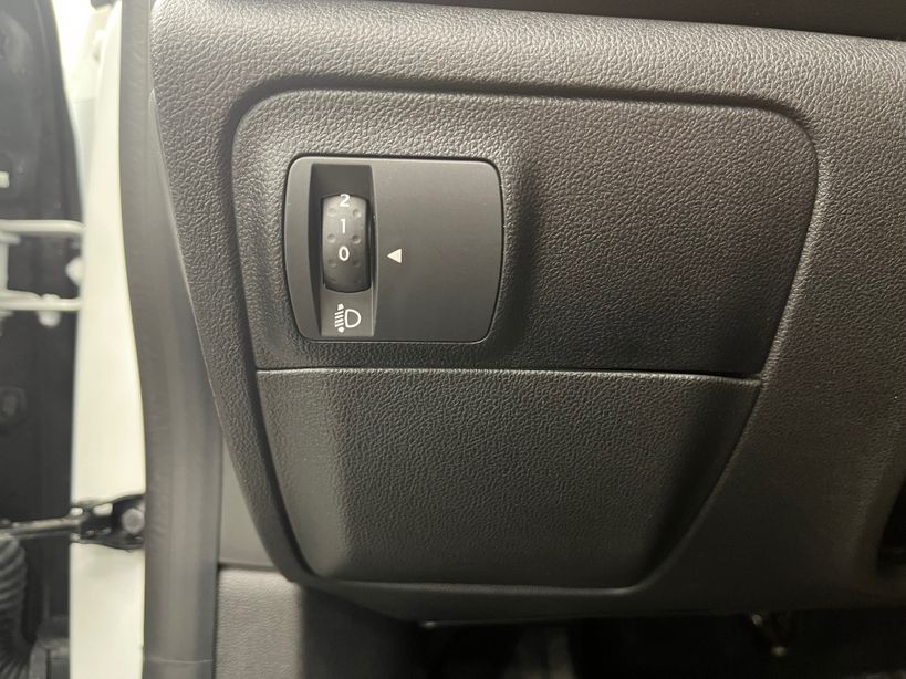 RENAULT MEGANE IV BERLINE BUSINESS 2020 - Photo n°26