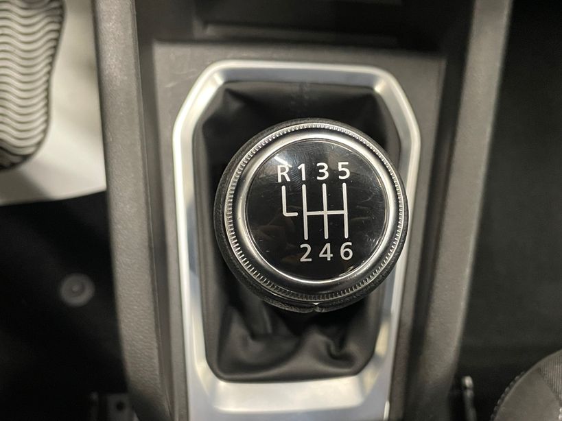 RENAULT CLIO V 2021 - Photo n°23