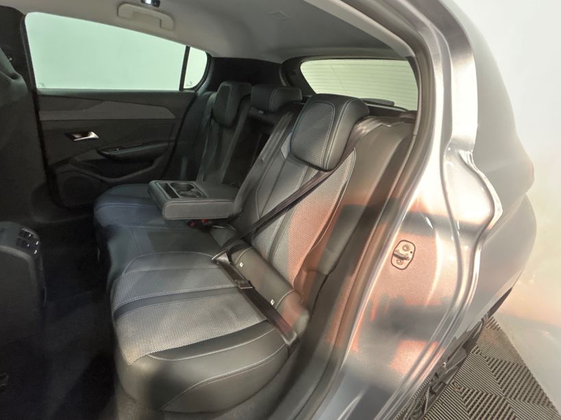 PEUGEOT 308 2023 - Photo n°10