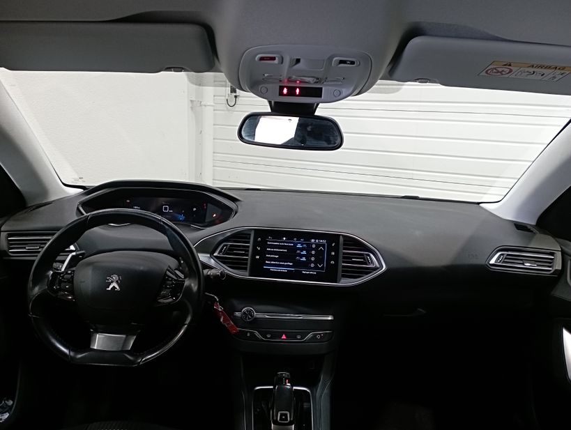 PEUGEOT 308 2021 - Photo n°11