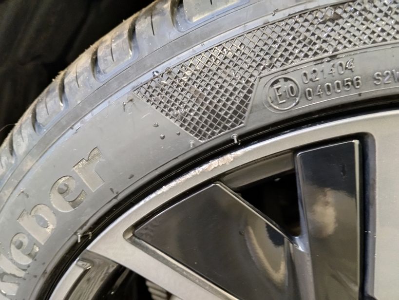 PEUGEOT 208 2023 - Photo n°4