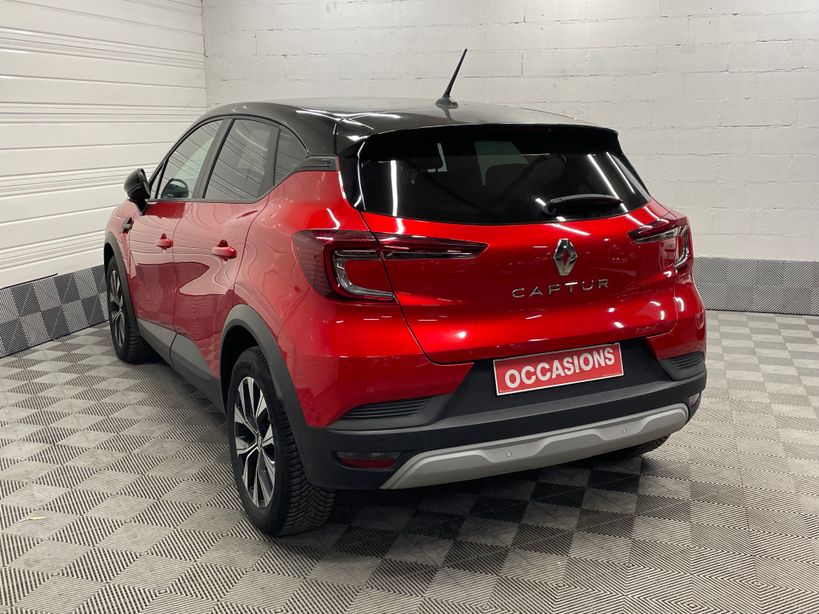 RENAULT CAPTUR 2023 - Photo n°8