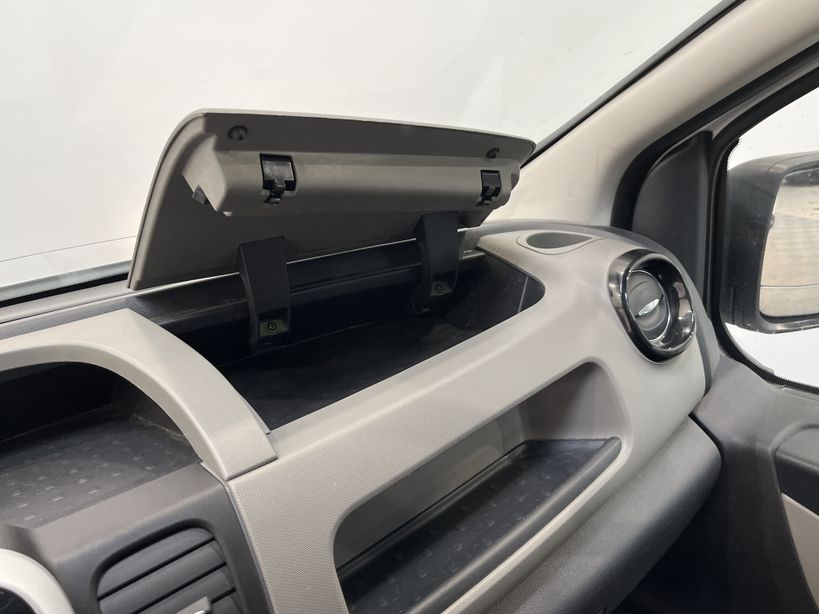 RENAULT TRAFIC FOURGON 2019 - Photo n°23