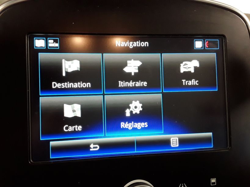 RENAULT GRAND SCENIC IV 2019 - Photo n°28