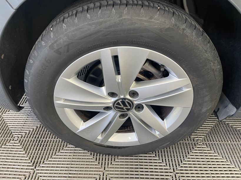 VOLKSWAGEN GOLF 2023 - Photo n°6